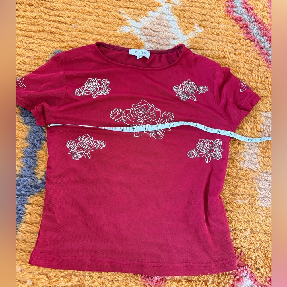 Vintage 90s mesh rose bedazzled tee shirt
